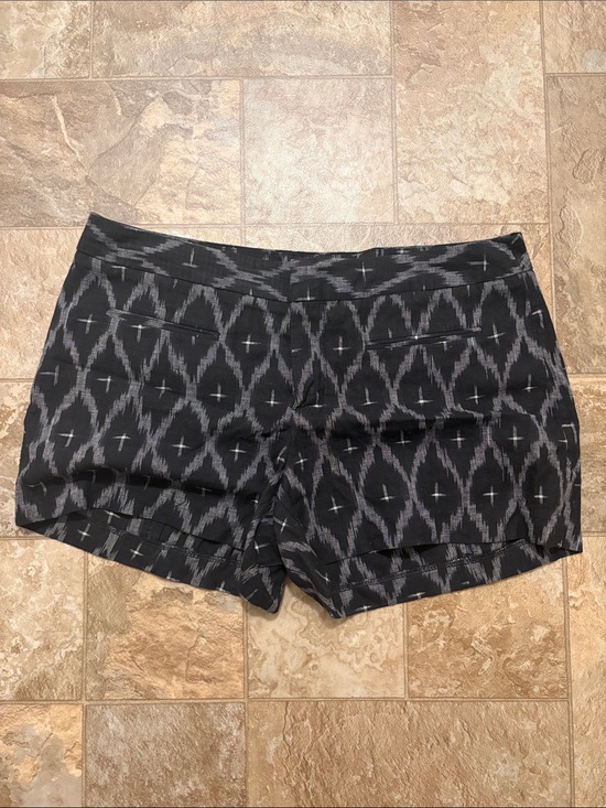 GAP Pants - GAP Black Ikat Patterned Shorts